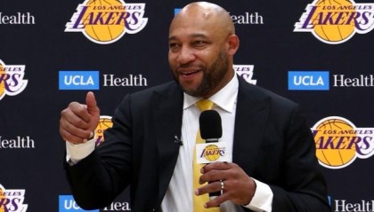 开云体育app网页版安全-湖人新主帅开始挑助教，强硬风格一开始就显露无疑